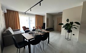 Solapart Luxury Apartments Self Check-In, Air-Conditioned, A 9-Minute Walk From The Museum